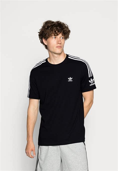 camiseta adidas originals tech